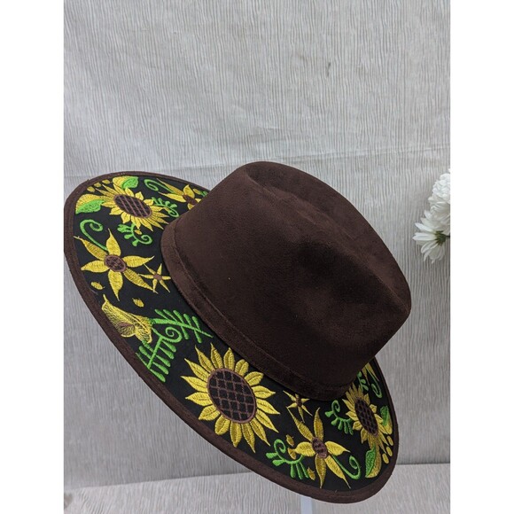 Gorgeous suede embroiled flowers Hat, Mexico made. Medium size main image 4